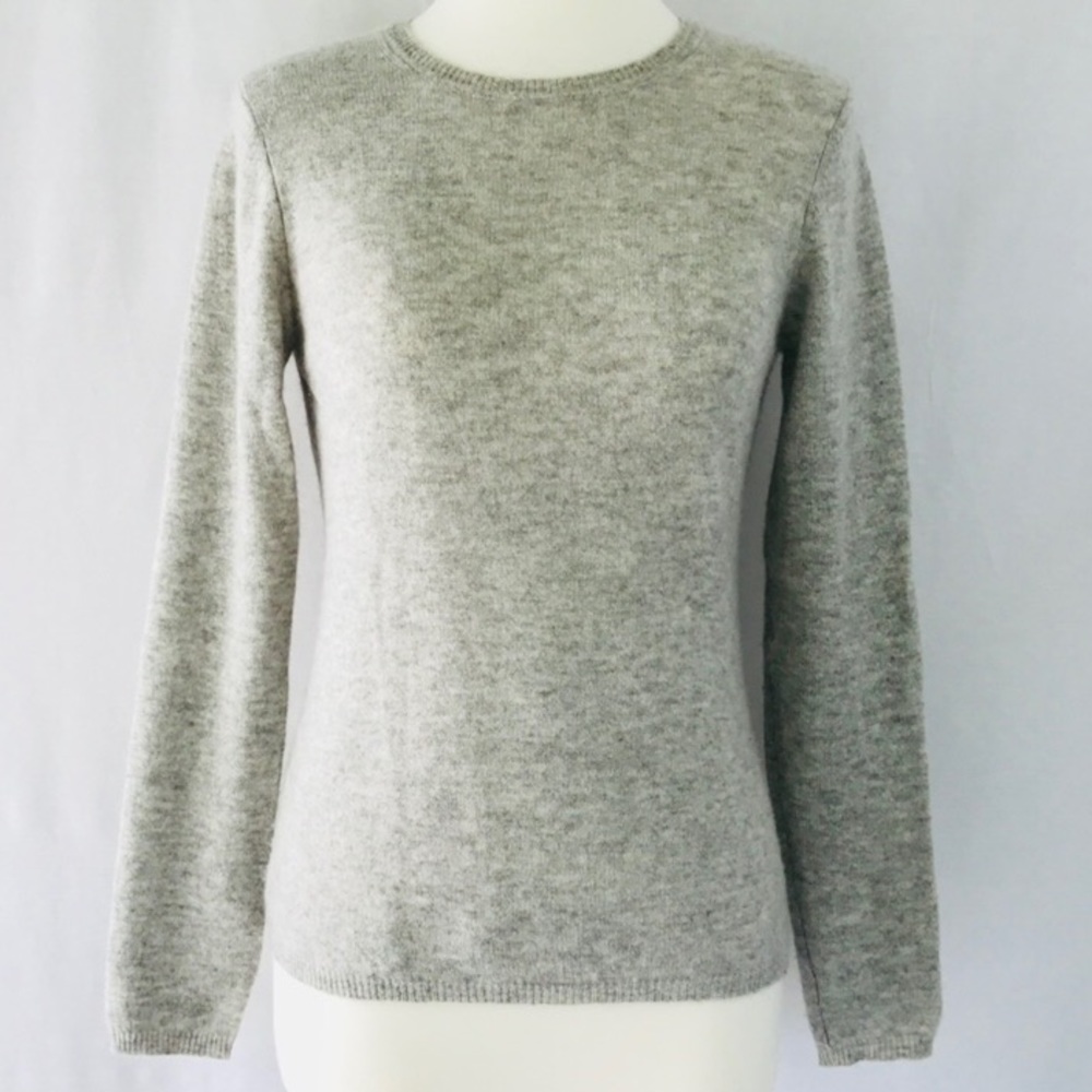 100% Cashmere Gray Crewneck Pretty Sweater Small